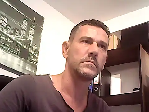 Snapshot of mastercharisma35 chatting on October 2025 02:15:01 PM mastercharisma35 online show from October 2025 02:15:01 PM