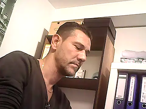 Snapshot of mastercharisma35 chatting on November 2025 03:57:02 PM mastercharisma35 online show from November 2025 03:57:02 PM