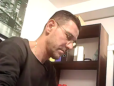 Snapshot of mastercharisma35 chatting on December 2025 03:40:02 PM mastercharisma35 online show from December 2025 03:40:02 PM