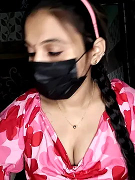 Snapshot of Horny_Shalu chatting on September 2025 06:09:01 PM Horny Shalu online show from September 2025 06:09:01 PM