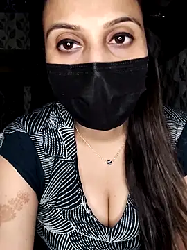 Snapshot of Horny_Shalu chatting on October 2025 06:06:02 PM Horny Shalu online show from October 2025 06:06:02 PM