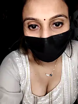 Snapshot of Horny_Shalu chatting on October 2025 07:05:01 PM Horny Shalu online show from October 2025 07:05:01 PM