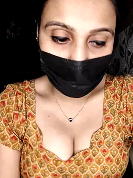 Snapshot of Horny_Shalu chatting on October 2025 05:52:01 PM Horny Shalu online show from October 2025 05:52:01 PM