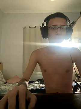 Snapshot of safadezanunes2 chatting on November 2025 05:12:02 PM safadezanunes2 online show from November 2025 05:12:02 PM