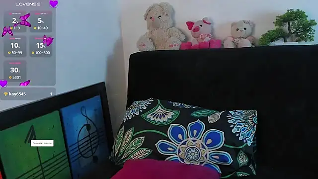 Snapshot of Britney_Rose chatting on January 2026 03:30:02 AM Britney Rose online show from January 2026 03:30:02 AM