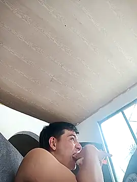 Gaticomalo1234 online show from December 2025 04:01:02 PM