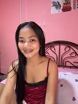 Snapshot of princess_janine chatting on October 2025 11:07:02 AM princess janine online show from October 2025 11:07:02 AM