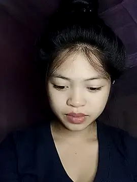 Snapshot of Thy00__ chatting on November 2025 04:02:02 AM Thy00 online show from November 2025 04:02:02 AM