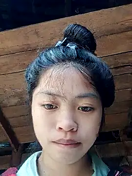 Snapshot of Thy00__ chatting on November 2025 02:48:02 AM Thy00 online show from November 2025 02:48:02 AM