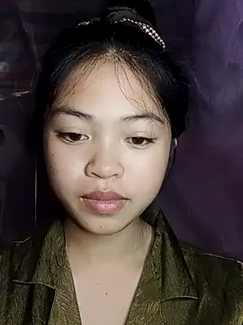 Snapshot of Thy00__ chatting on December 2025 05:27:01 AM Thy00 online show from December 2025 05:27:01 AM