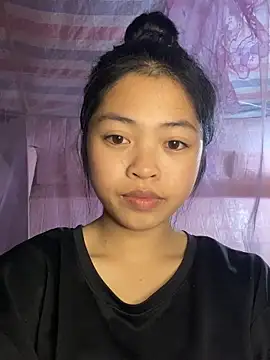 Snapshot of Thy00__ chatting on February 2026 01:42:02 PM Thy00 online show from February 2026 01:42:02 PM