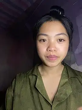 Snapshot of Thy00__ chatting on March 2026 03:19:02 PM Thy00 online show from March 2026 03:19:02 PM