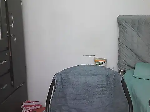 morenocabro10 online show from March 2026 06:36:01 PM