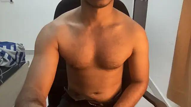 Snapshot of Hotmaskedboi chatting on September 2025 02:49:01 PM Hotmaskedboi online show from September 2025 02:49:01 PM