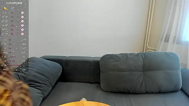 Snapshot of MewStella chatting on March 2026 06:28:02 AM MewStella online show from March 2026 06:28:02 AM