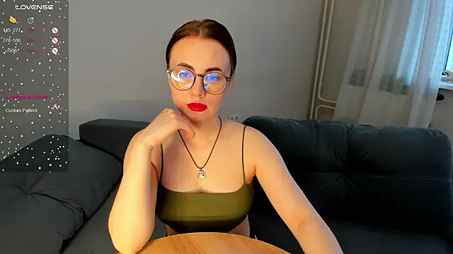 Snapshot of MewStella chatting on March 2026 09:58:02 AM MewStella online show from March 2026 09:58:02 AM