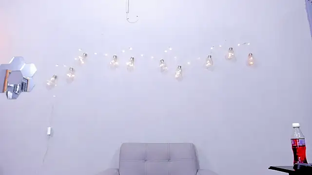 alianim online show from November 2025 07:59:02 PM