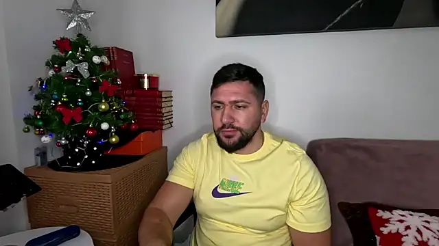 Snapshot of Gold_Alpha_Boy chatting on December 2025 11:26:02 AM Gold Alpha Boy online show from December 2025 11:26:02 AM