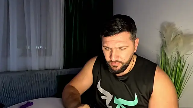 Snapshot of Gold_Alpha_Boy chatting on January 2026 08:24:02 PM Gold Alpha Boy online show from January 2026 08:24:02 PM