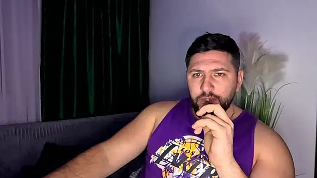 Snapshot of Gold_Alpha_Boy chatting on January 2026 11:08:01 PM Gold Alpha Boy online show from January 2026 11:08:01 PM