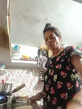 Snapshot of ISHANI-SINGH chatting on July 2026 02:25:02 AM ISHANI-SINGH online show from July 2026 02:25:02 AM