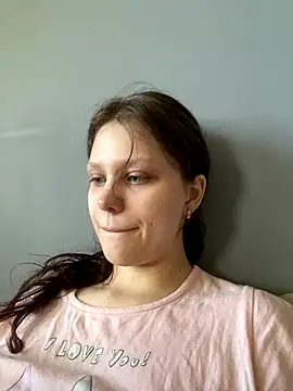 Lunliss online show from September 2025 09:58:01 AM