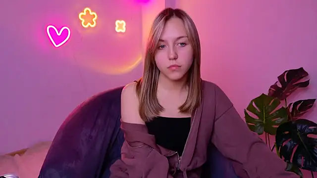 CindySparkl online show from May 2026 04:09:02 AM