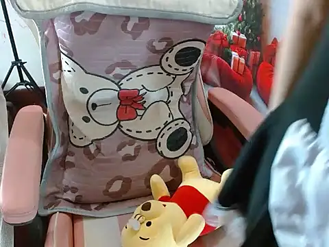 lolibaby online show from October 2025 04:08:02 PM