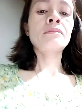 Sexy-loveass20 online show from October 2025 01:41:01 PM