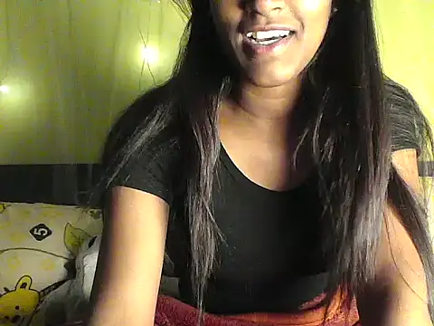 Snapshot of mickle_james chatting on November 2025 06:23:02 PM mickle james online show from November 2025 06:23:02 PM