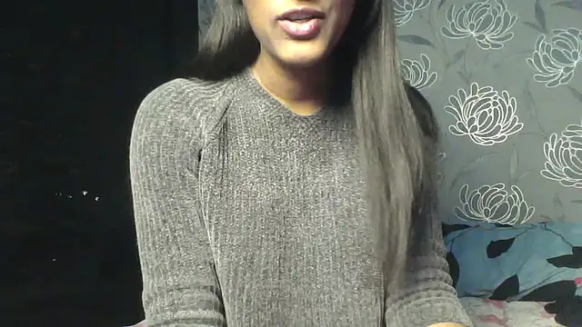 Snapshot of mickle_james chatting on February 2026 06:11:01 PM mickle james online show from February 2026 06:11:01 PM