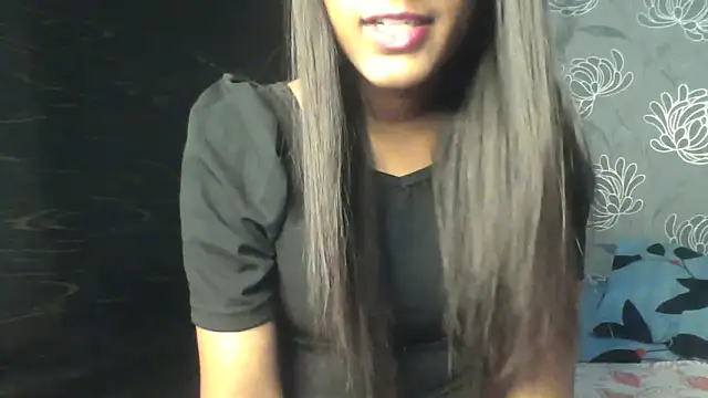 Snapshot of mickle_james chatting on February 2026 04:37:02 PM mickle james online show from February 2026 04:37:02 PM