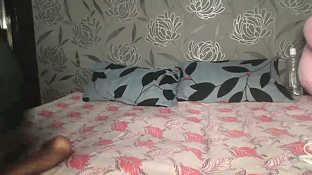 Snapshot of mickle_james chatting on February 2026 06:26:01 AM mickle james online show from February 2026 06:26:01 AM