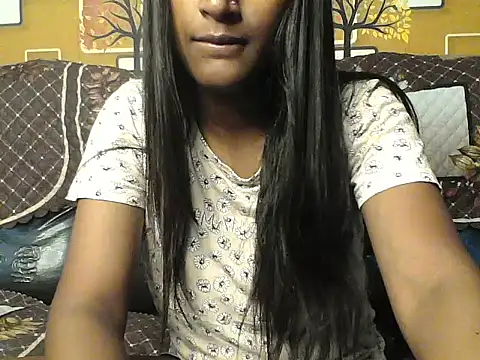 Snapshot of mickle_james chatting on April 2026 07:28:01 AM mickle james online show from April 2026 07:28:01 AM