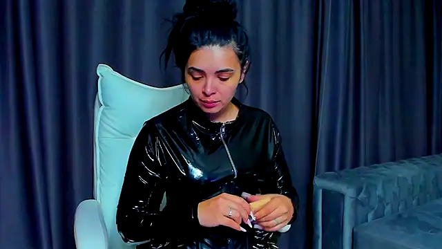 DevashaQueenX online show from September 2025 07:02:01 AM