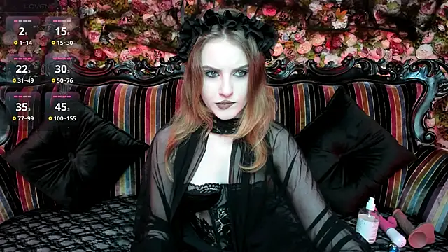 Snapshot of EllieMori chatting on October 2025 08:25:01 PM EllieMori online show from October 2025 08:25:01 PM