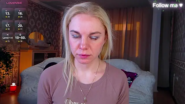 LiSinDoll online show from April 2026 01:25:01 AM