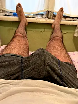 Snapshot of Cruel00 chatting on November 2025 11:46:02 AM Cruel00 online show from November 2025 11:46:02 AM