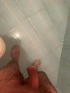 Snapshot of Cruel00 chatting on December 2025 09:01:02 PM Cruel00 online show from December 2025 09:01:02 PM