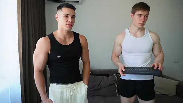 Snapshot of Horny_boyzz chatting on May 2026 04:52:01 AM Horny boyzz online show from May 2026 04:52:01 AM