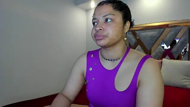 Dakota Mars online show from November 2025 08:08:01 PM