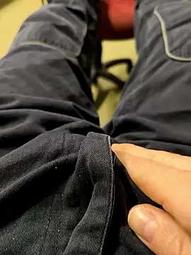 Snapshot of fergi1999 chatting on January 2026 09:33:01 AM fergi1999 online show from January 2026 09:33:01 AM