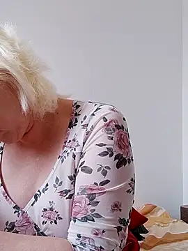 VikaKing online show from January 2026 11:23:01 AM