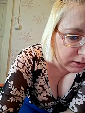 VikaKing online show from April 2026 09:07:01 AM