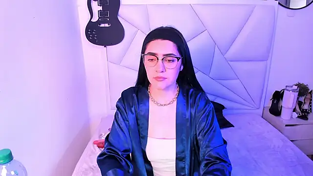 Snapshot of Carla_Bonnet chatting on February 2026 09:41:01 PM Carla Bonnet online show from February 2026 09:41:01 PM