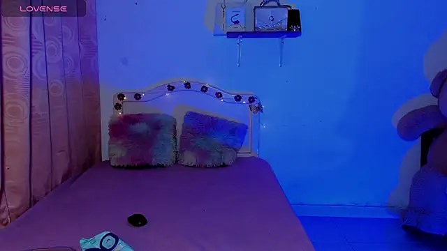 Angel-Caribbean online show from September 2025 02:35:02 AM