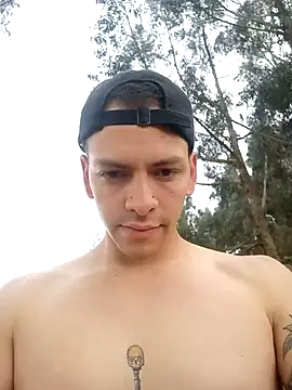 Thomasjons  online show from November 2025 03:45:01 PM