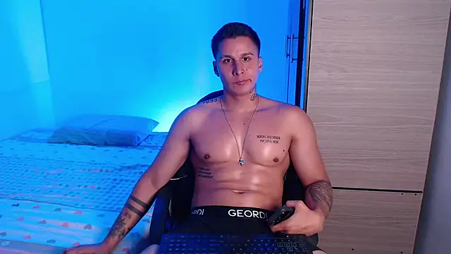 valentinosex1 online show from May 2026 11:32:01 PM