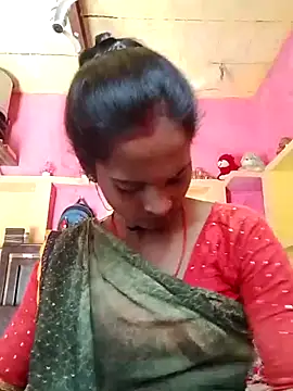 Snapshot of Hot_bbbb chatting on October 2025 06:55:01 AM Hot bbbb online show from October 2025 06:55:01 AM