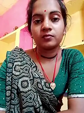 Snapshot of Hot_bbbb chatting on October 2025 07:51:01 AM Hot bbbb online show from October 2025 07:51:01 AM